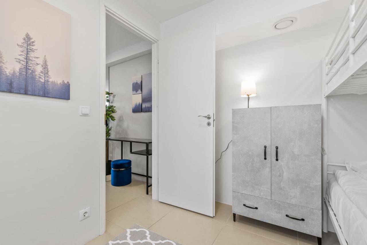 Sirena Apartment - Self Check-In And Free Parking Talin Exterior foto