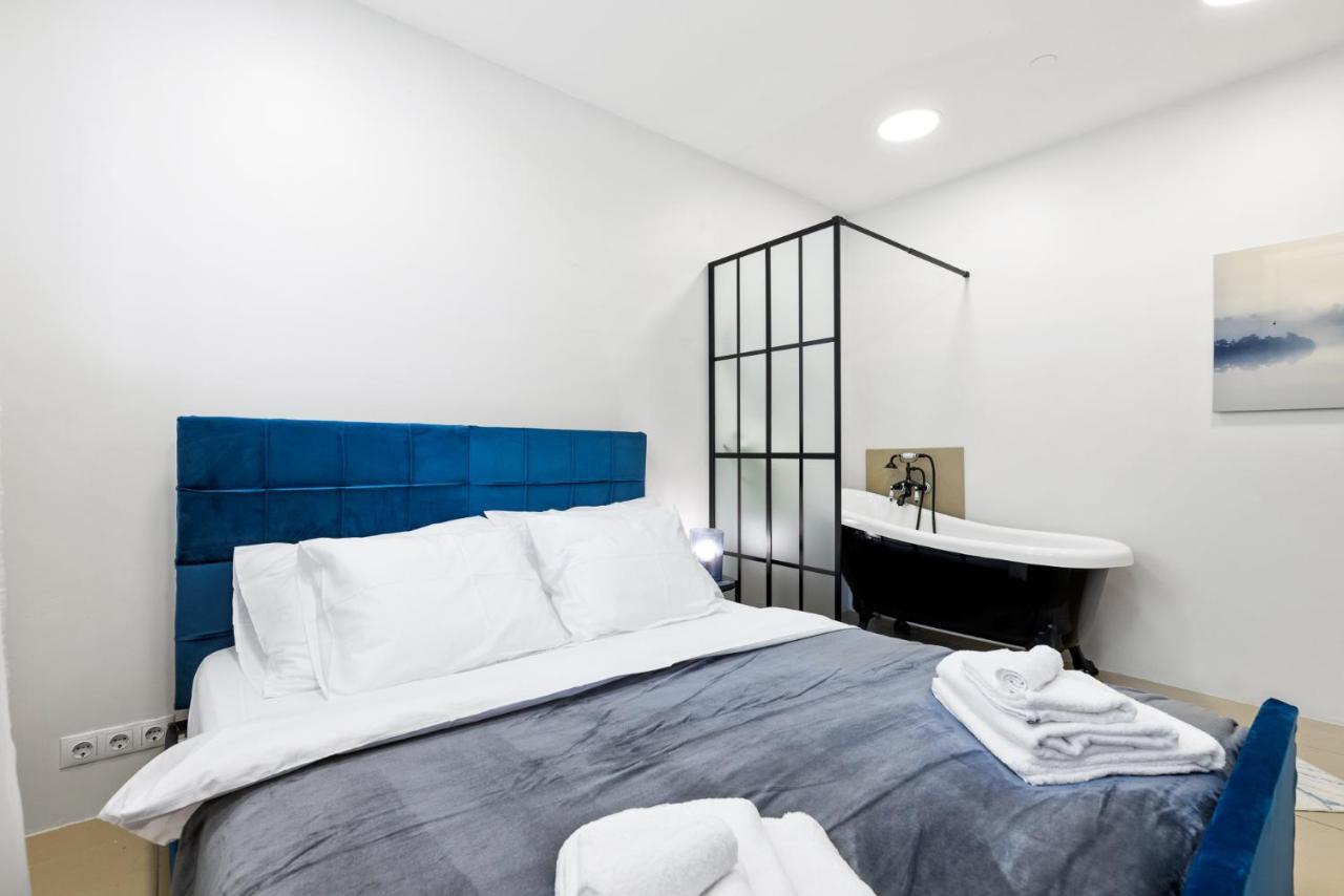 Sirena Apartment - Self Check-In And Free Parking Talin Exterior foto