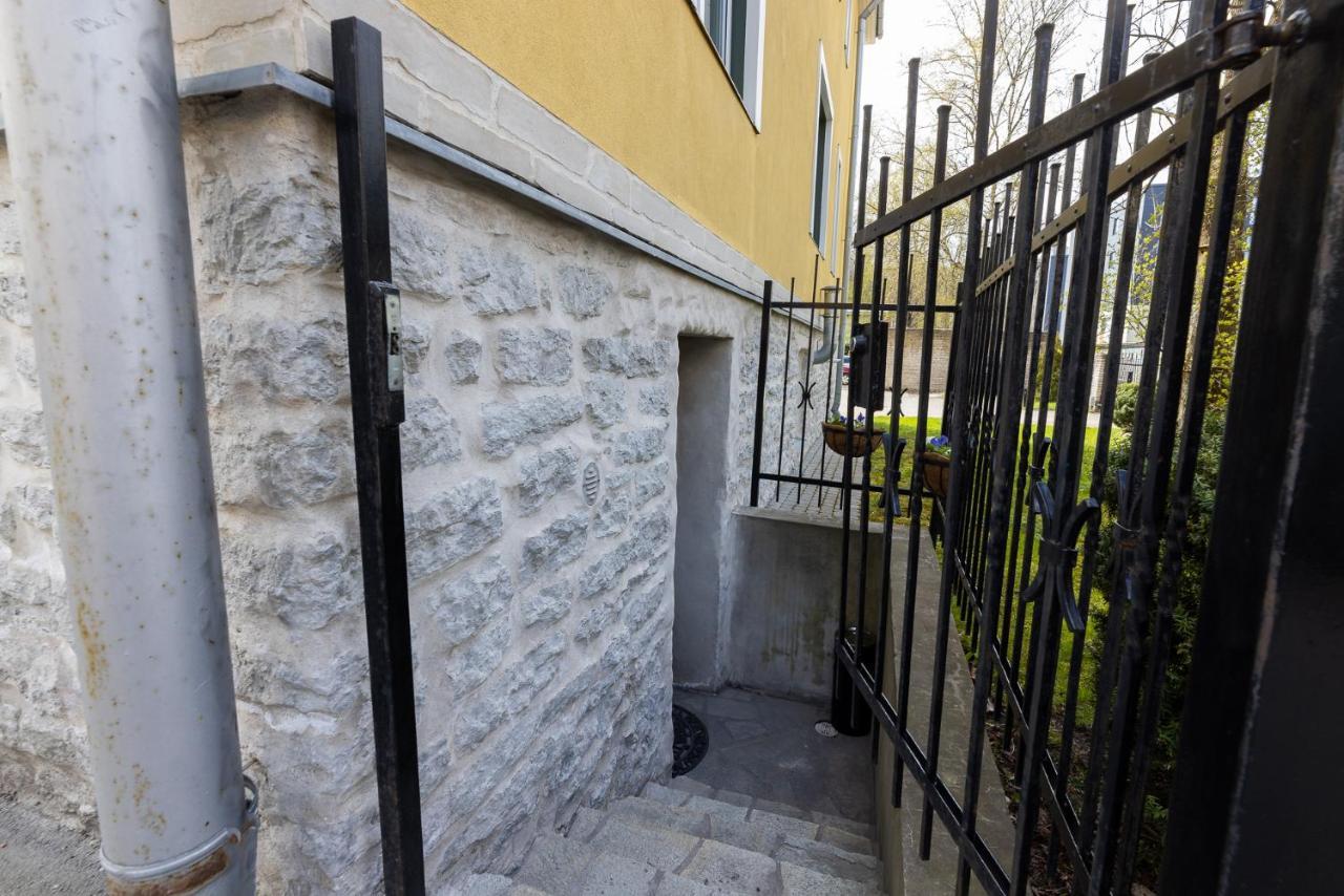 Sirena Apartment - Self Check-In And Free Parking Talin Exterior foto